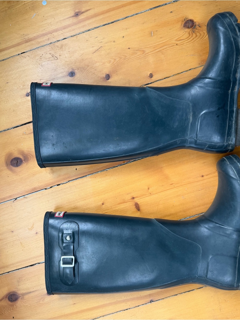 Women’s Navy Hunter Rainboots - Picture 7 of 7
